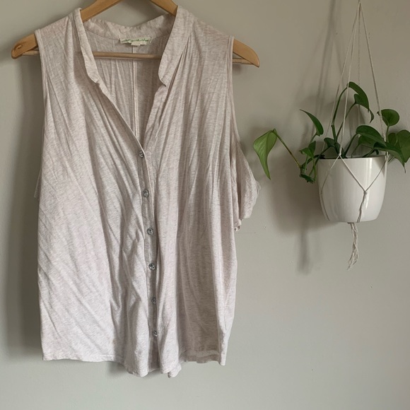 ☀️Anthropologie cold shoulder top - Picture 2 of 6